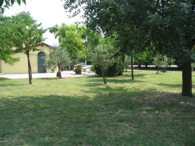 Al Parco Bed & Breakfast Равена Екстериор снимка